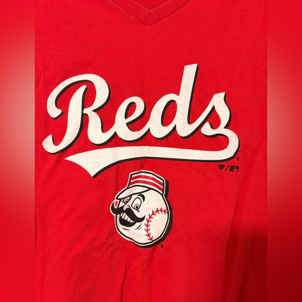 Fanatics Red Cincinnati Reds Script Graphic Tee - Picture 2 of 4